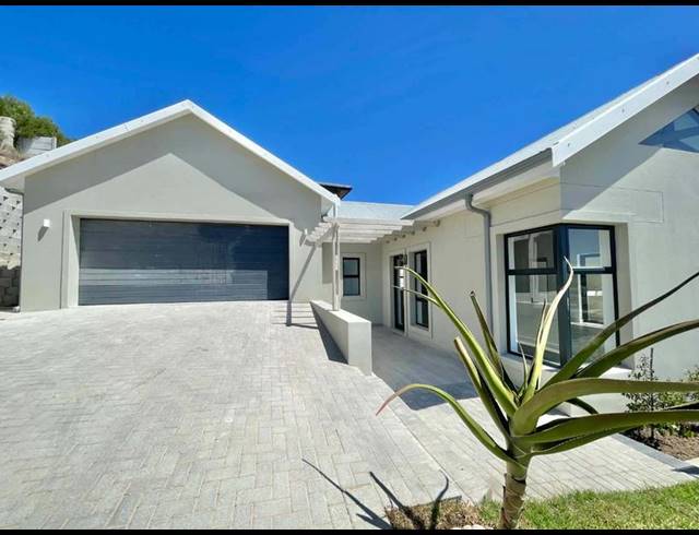 3 BEDROOM HOUSE FOR SALE IN SEEMEEU PARK